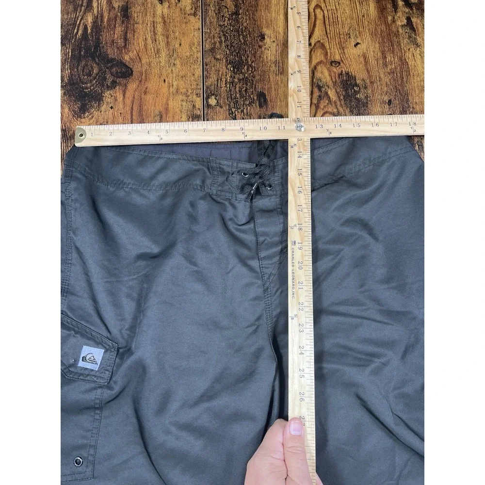 Quicksilver Mens‎ Sz 34 XL Board Short Swim Trunks Black Cargo Pockets Unlined